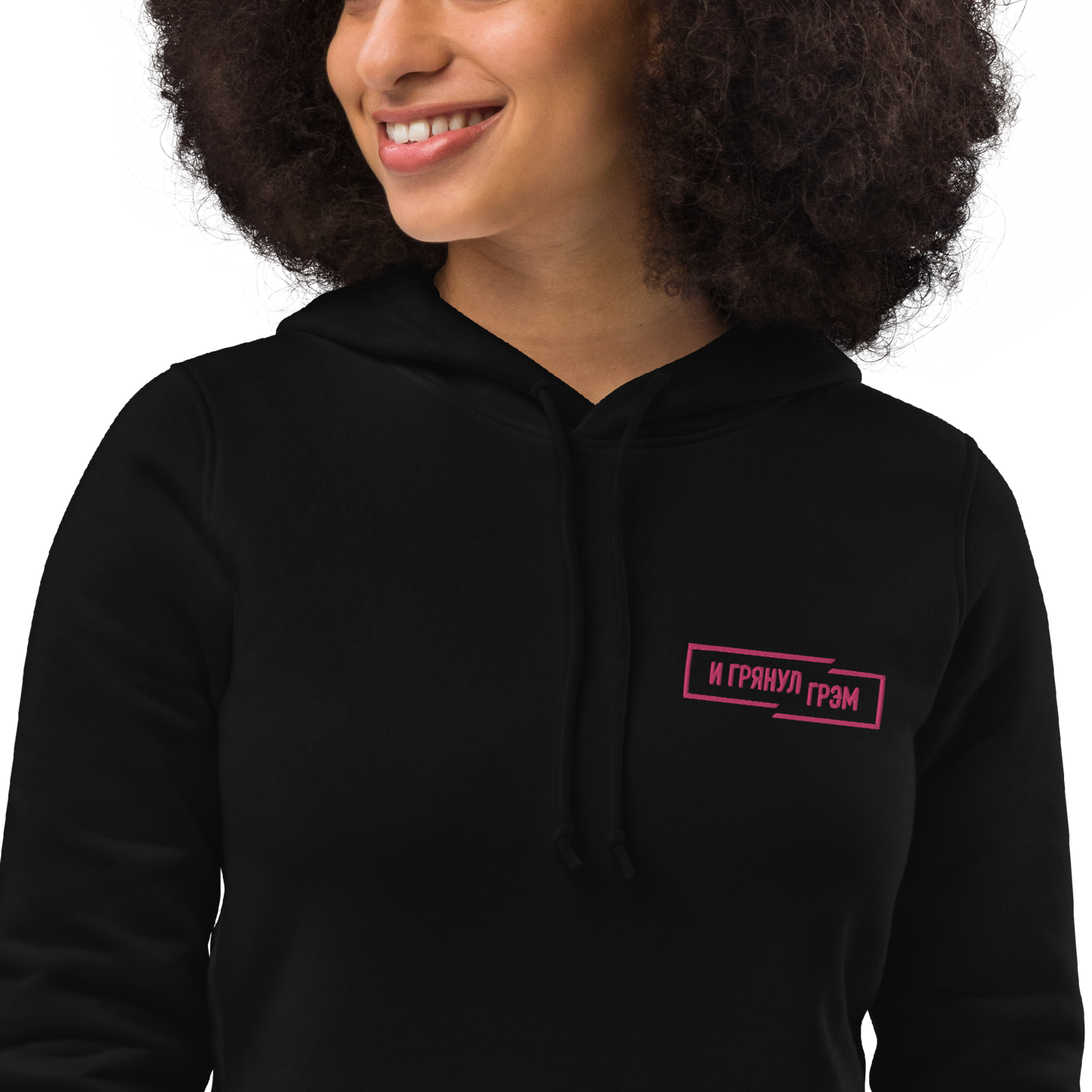 Женское худи с вышивкой приталенного кроя